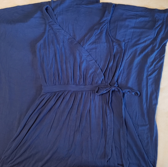 Old Navy Dresses & Skirts - Old Navy TALL knit maxi dress